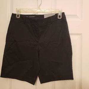 Talbots Perfect Short 12p Black 9.5 inch
